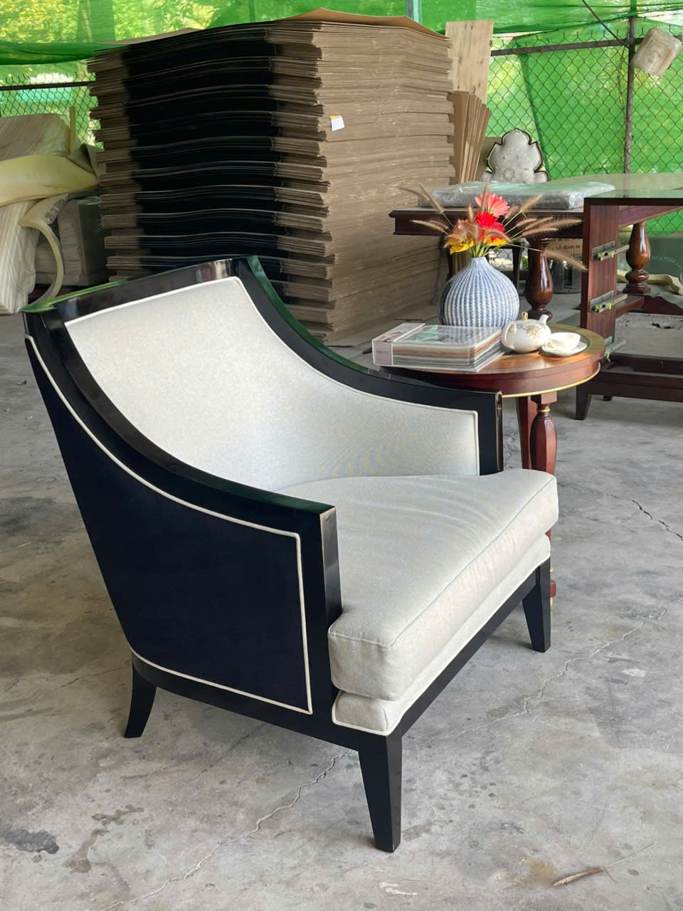 SOFA ĐƠN LOUIS XVI TÂN CỔ ĐIỂN PHONG CÁCH CHÂU ÂU